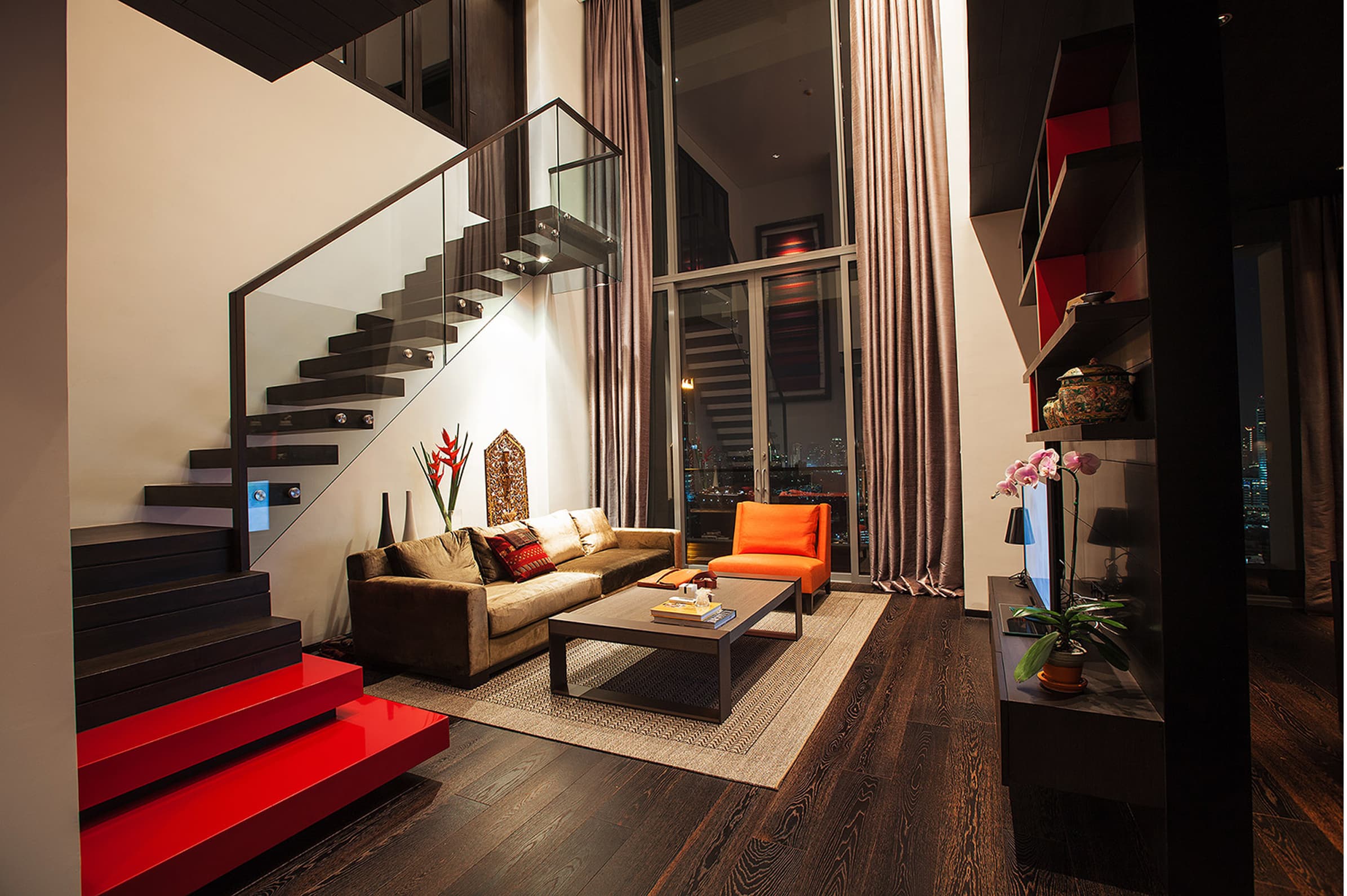 Sukhothai Residence interior design photo 1