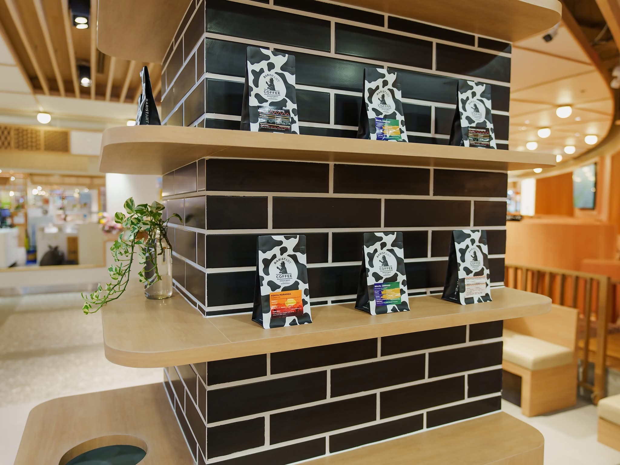 Baristart Central World interior design photo 3