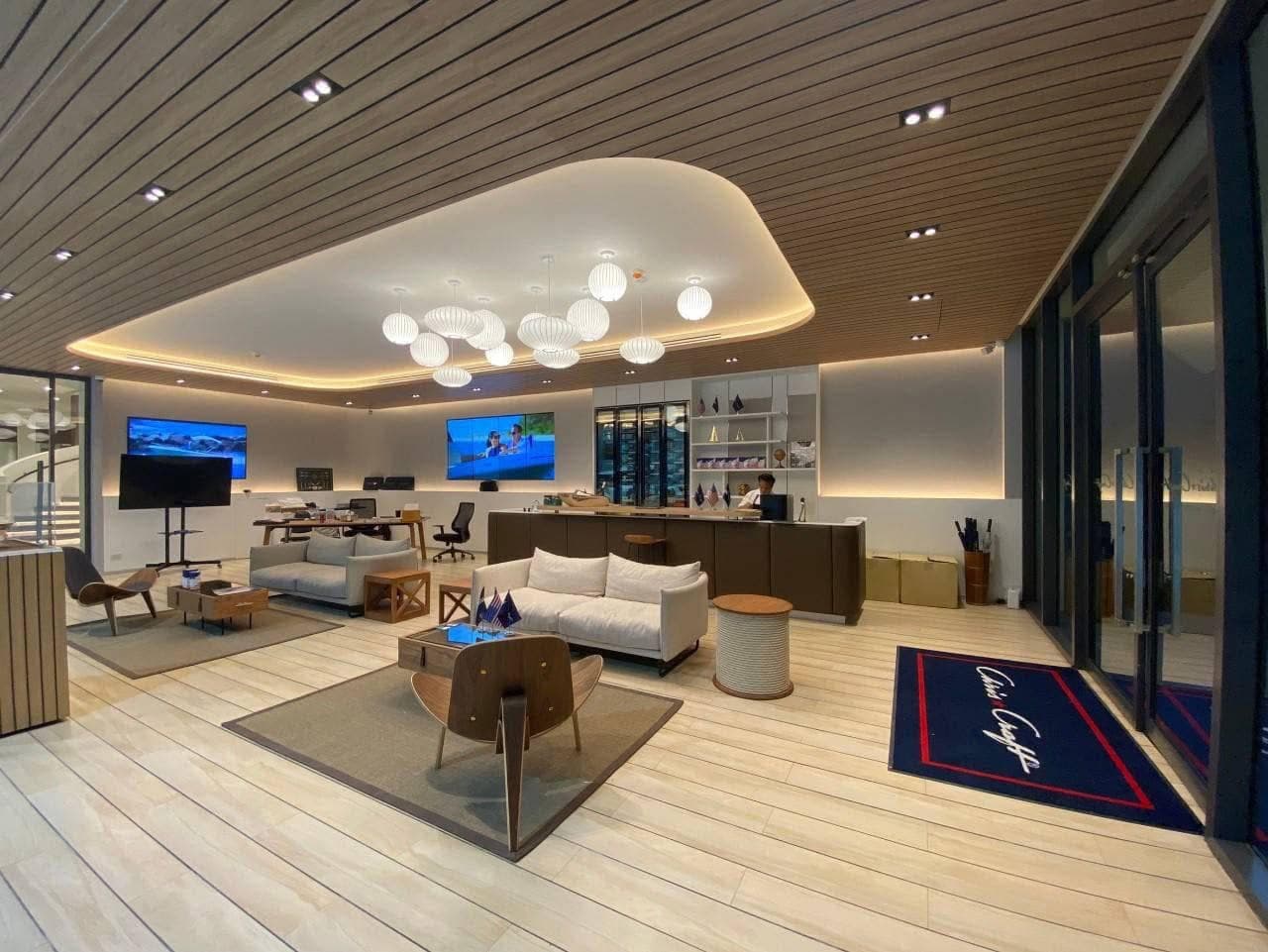 Riverdale Marina interior design photo 2