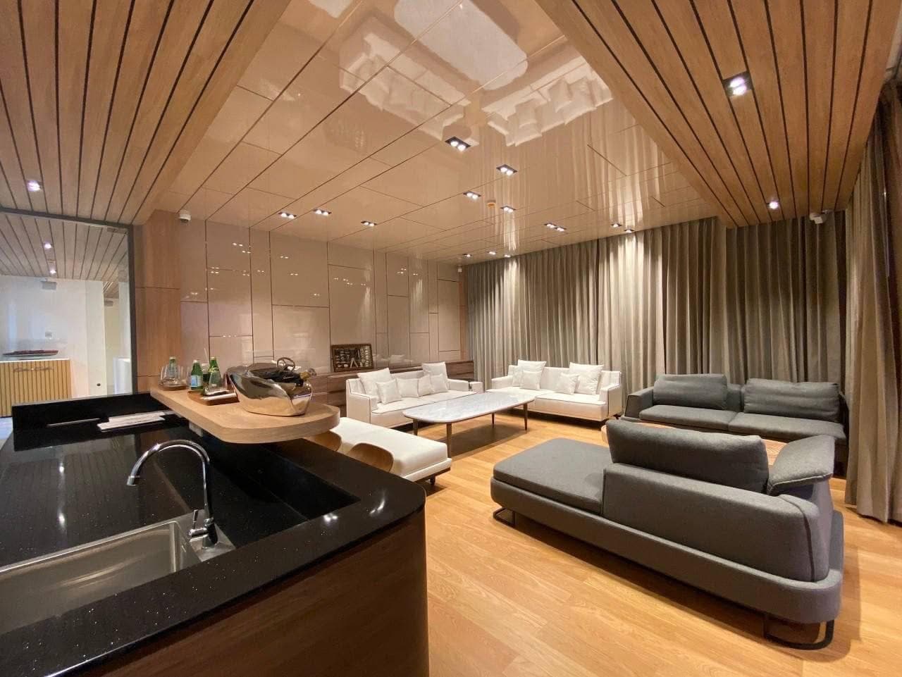 Riverdale Marina interior design photo 6