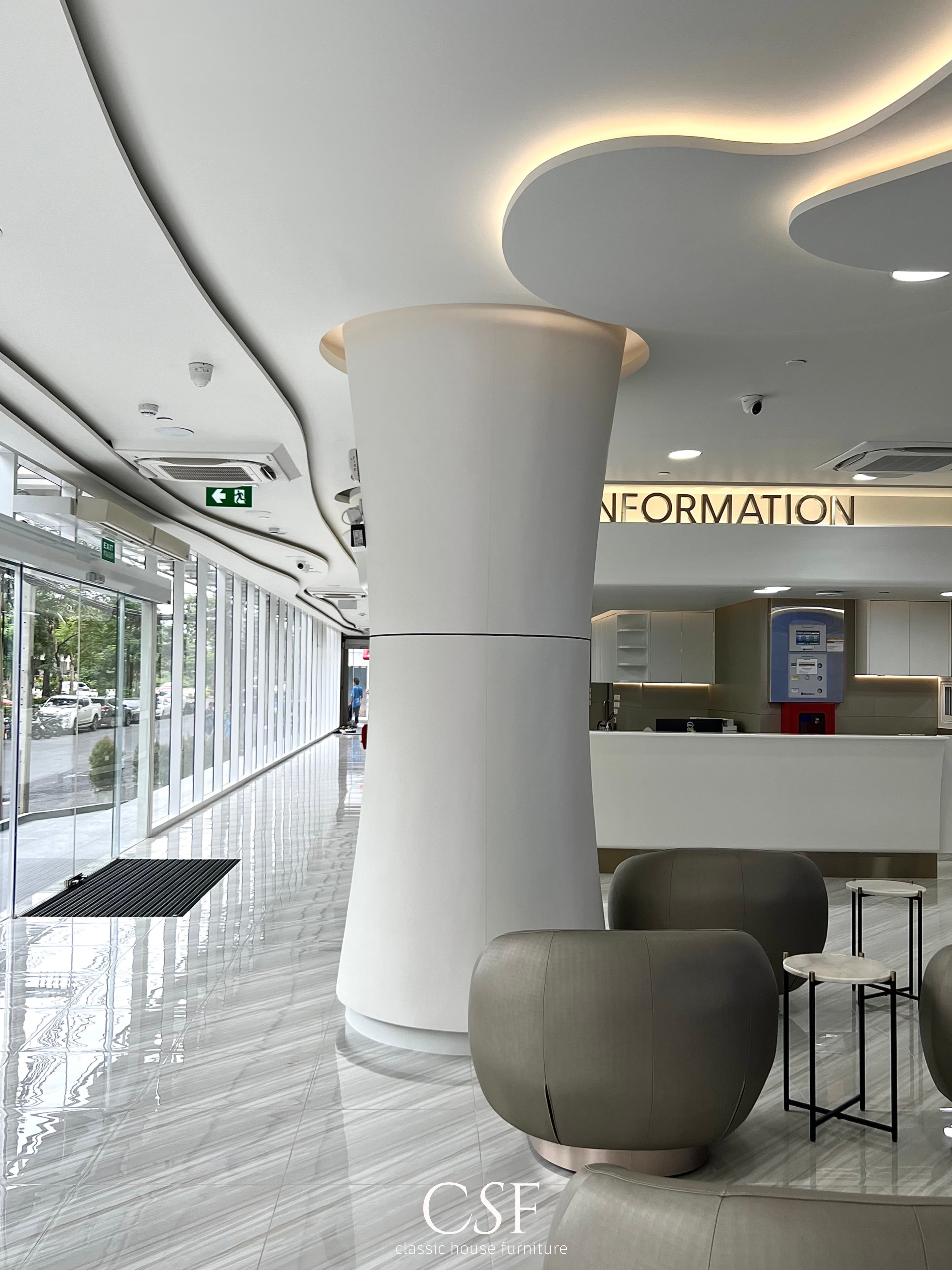 S Spine Hospital interior design photo 1