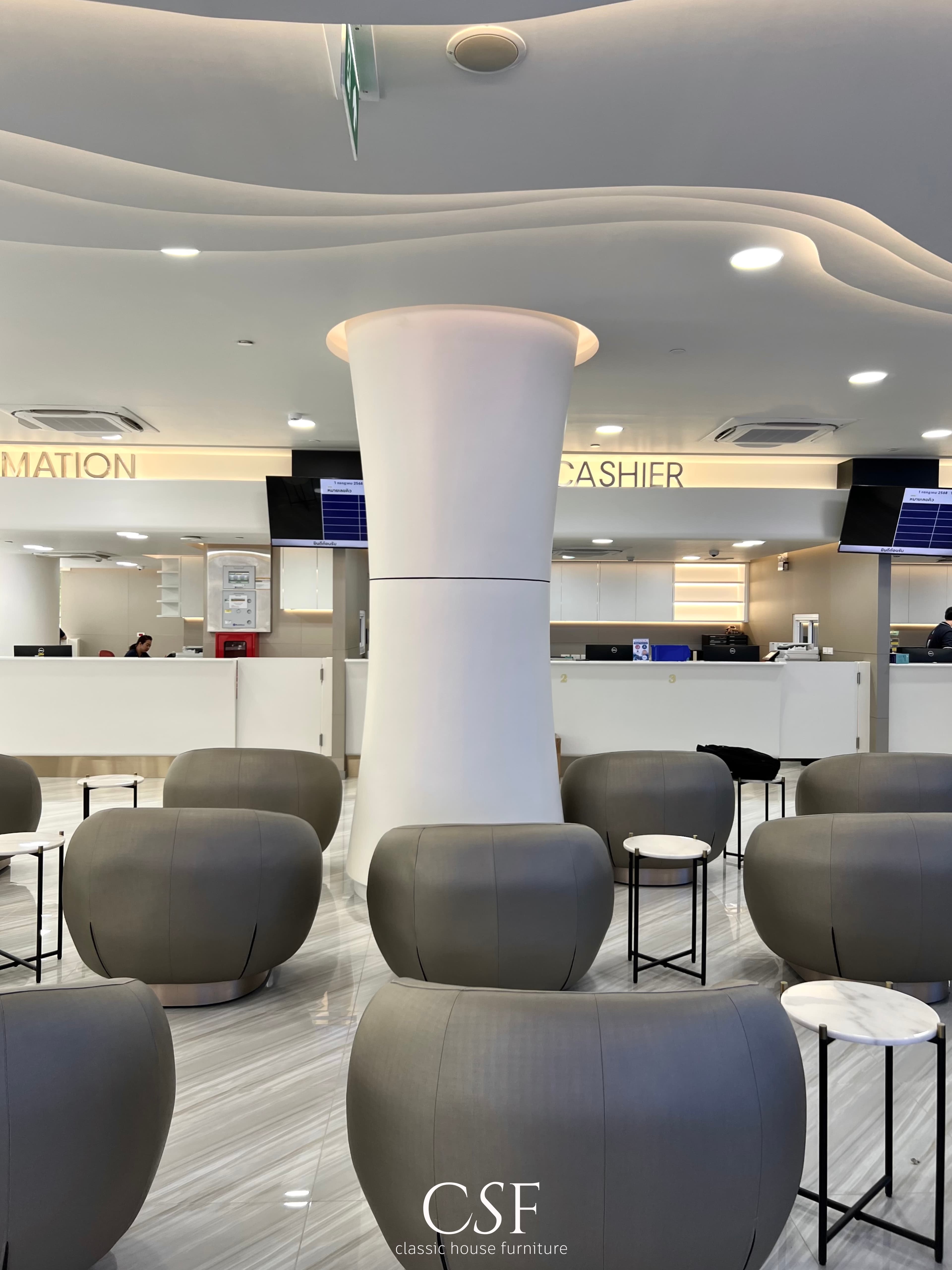 S Spine Hospital interior design photo 9