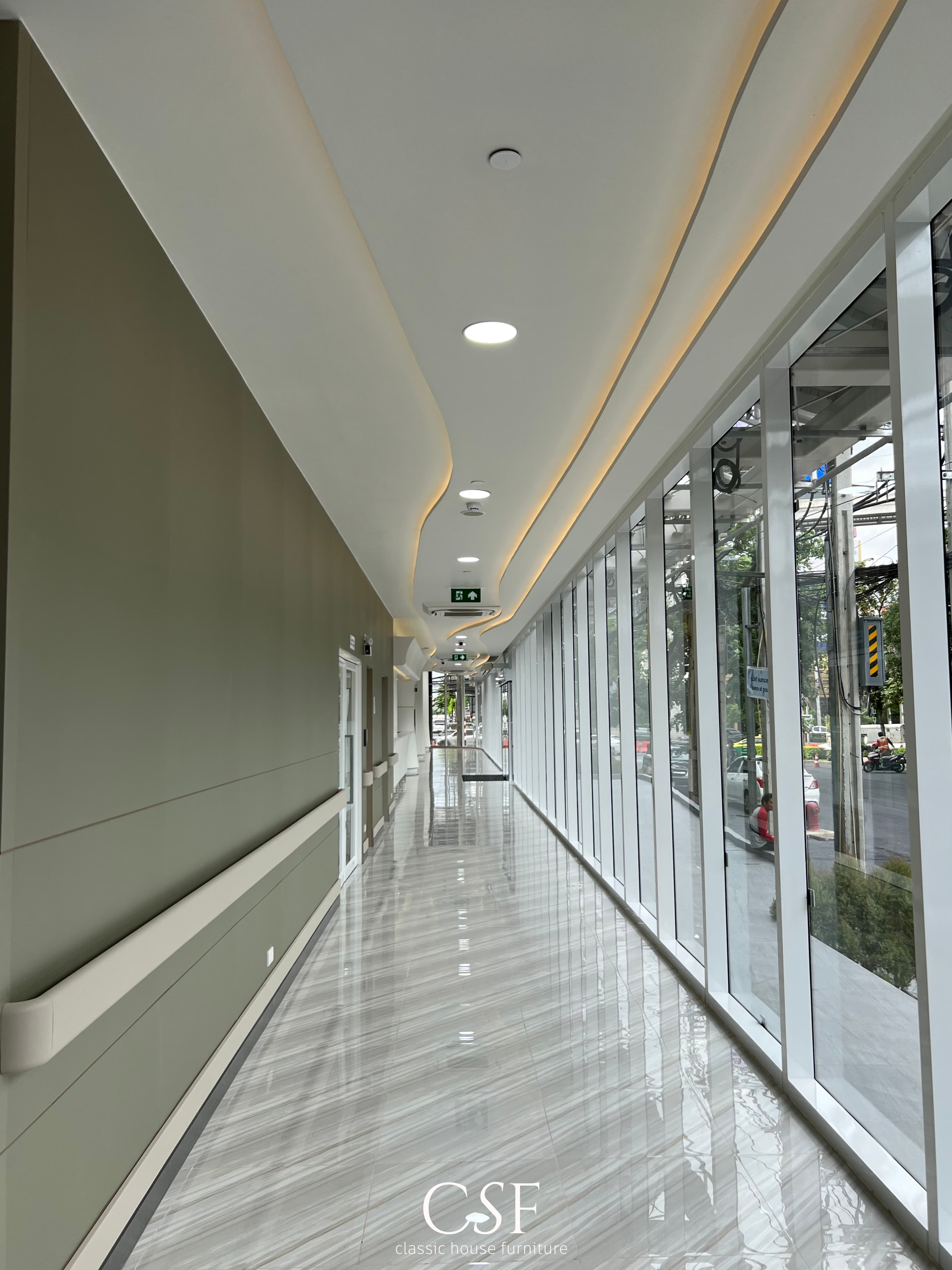 S Spine Hospital interior design photo 22